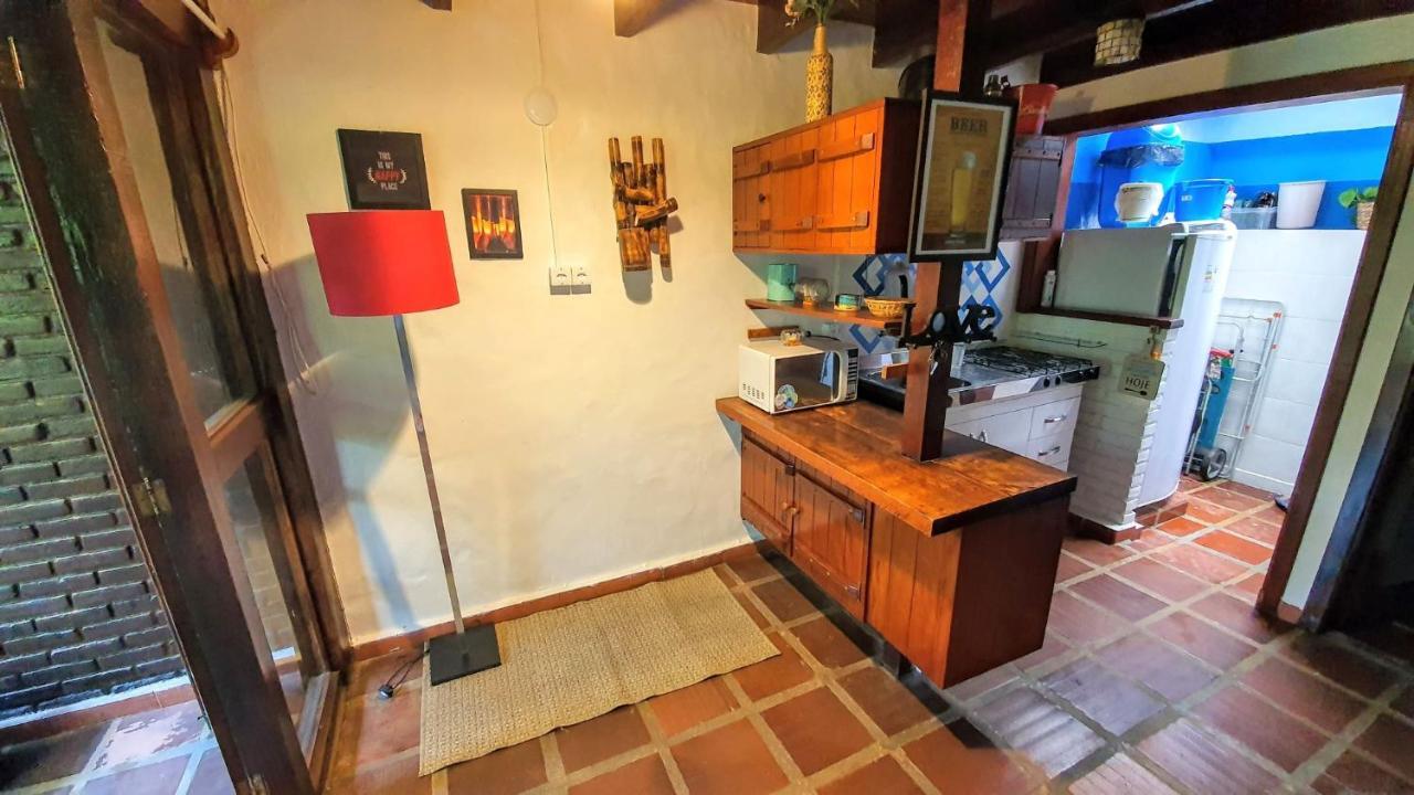 Apartamento Chalé rústico e charmoso na praia para casal! Ubatuba Exterior foto